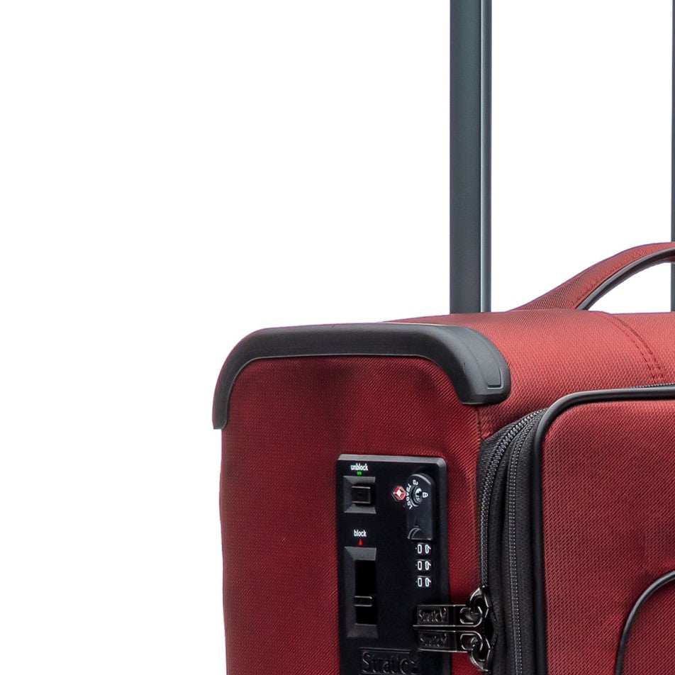 Stratic Replacement Corner Protector Left 22-11-901005-00010